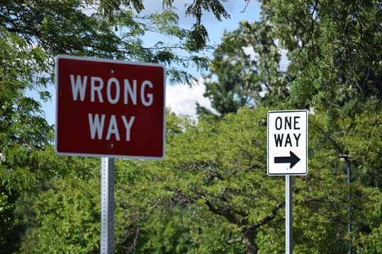 sign-2454791_1280