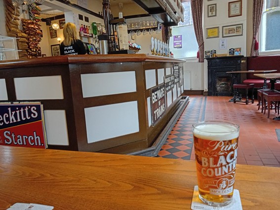 Pint-in-the-Great-Wester_20260630-105918_1