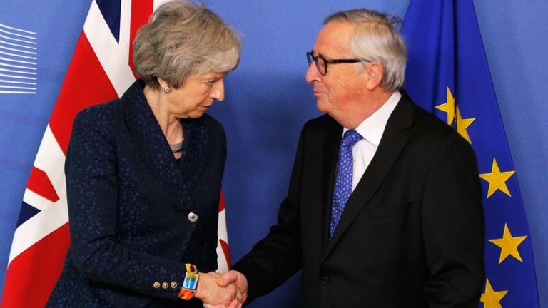 Theresa-May-and-Juncker